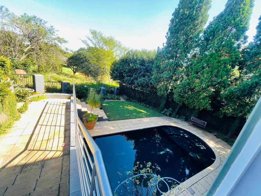 4 Bedroom Property for Sale in Woodhill Estate Gauteng