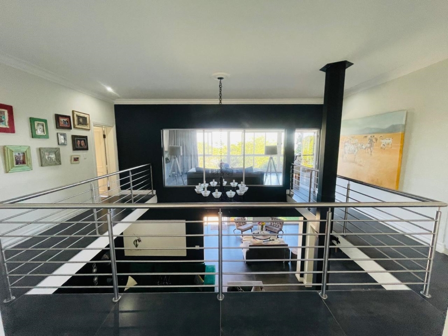 4 Bedroom Property for Sale in Woodhill Estate Gauteng