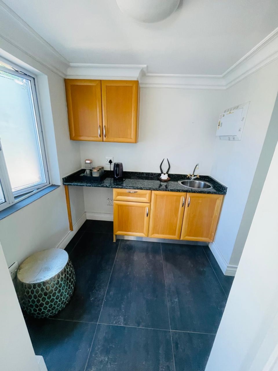 4 Bedroom Property for Sale in Woodhill Estate Gauteng