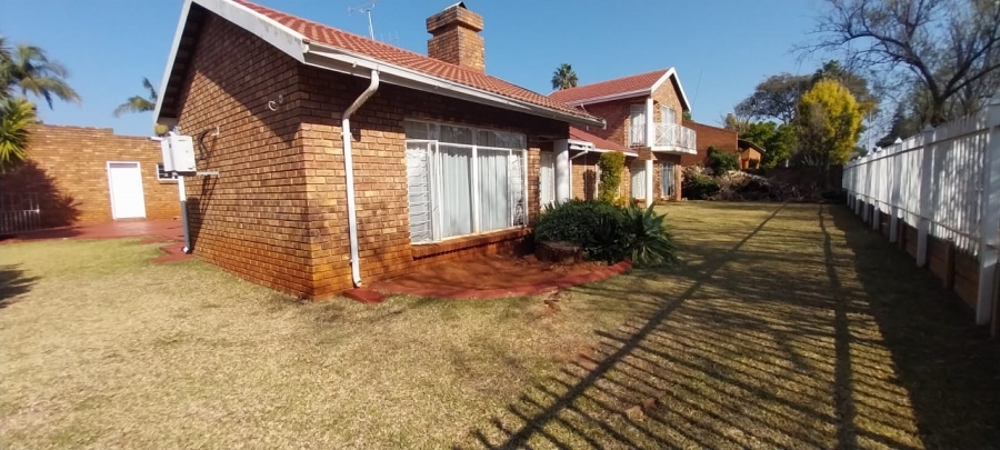 4 Bedroom Property for Sale in The Orchards Gauteng