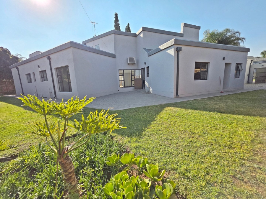 4 Bedroom Property for Sale in Sunward Park Gauteng