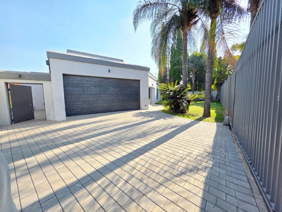 4 Bedroom Property for Sale in Sunward Park Gauteng