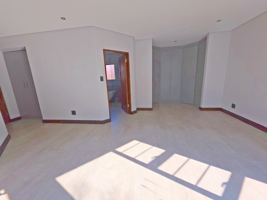 4 Bedroom Property for Sale in Sunward Park Gauteng
