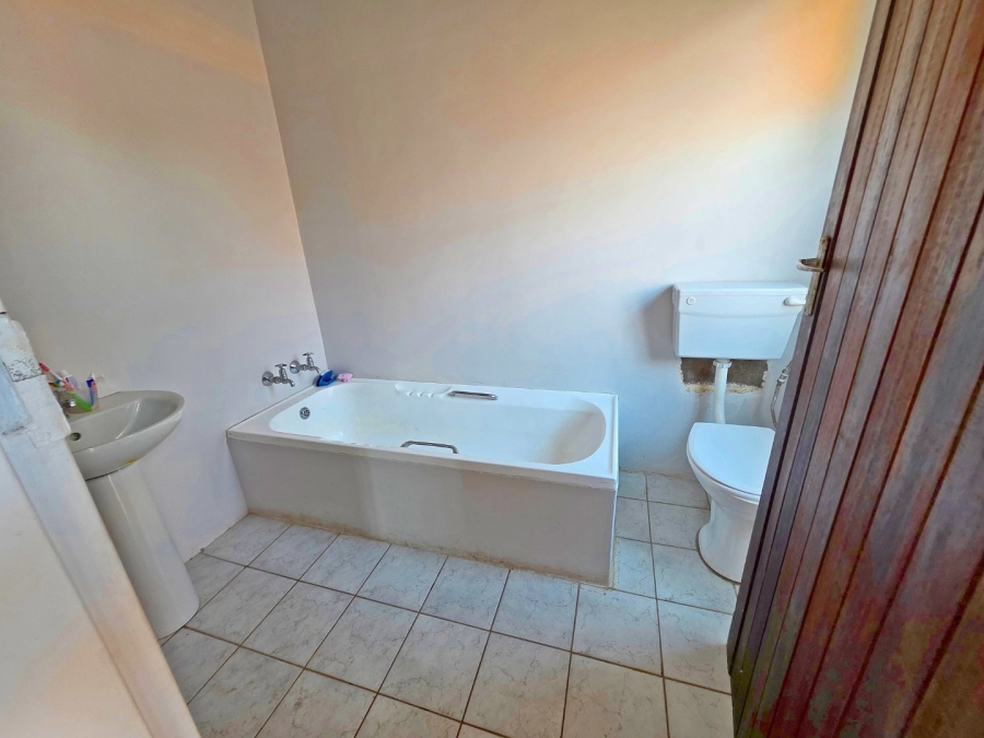 4 Bedroom Property for Sale in Sunward Park Gauteng