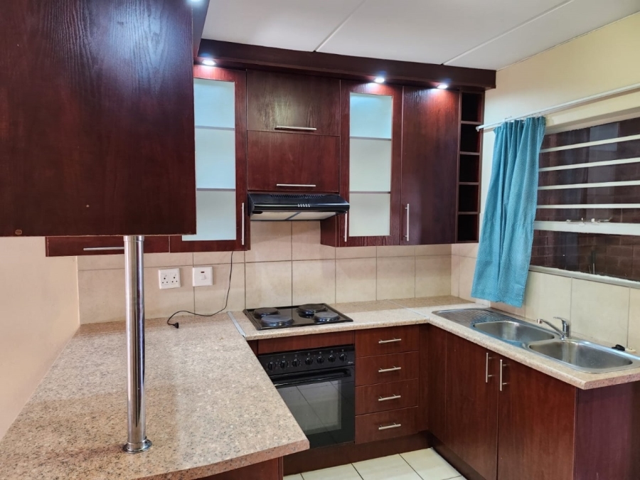 To Let 3 Bedroom Property for Rent in Terenure Gauteng
