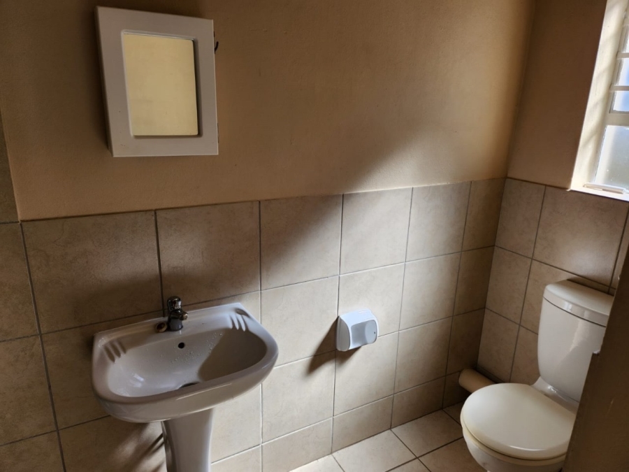 To Let 3 Bedroom Property for Rent in Terenure Gauteng