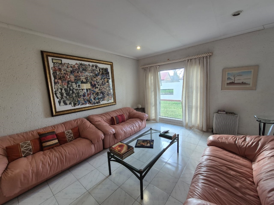 4 Bedroom Property for Sale in Vanderbijlpark SE 3 Gauteng