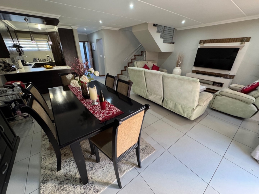 3 Bedroom Property for Sale in Glen Marais Gauteng