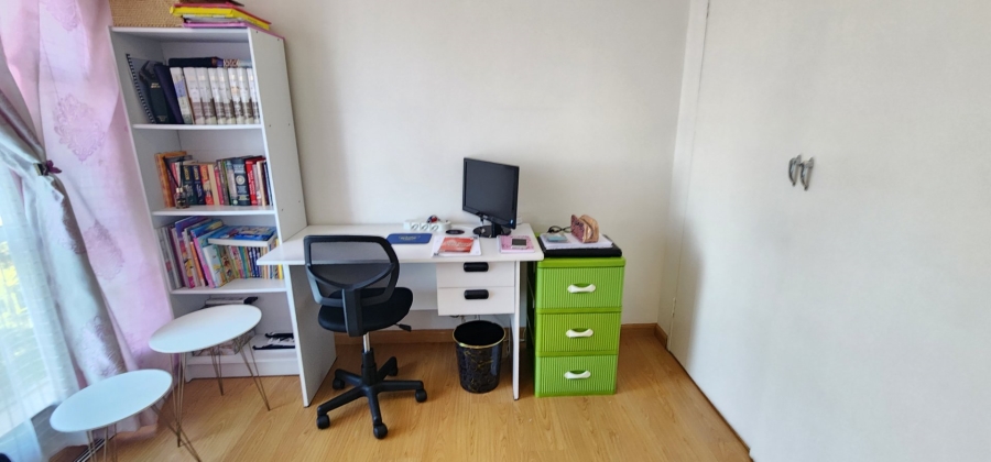 3 Bedroom Property for Sale in Eldoraigne Gauteng