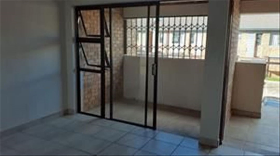 2 Bedroom Property for Sale in Beyers Park Gauteng