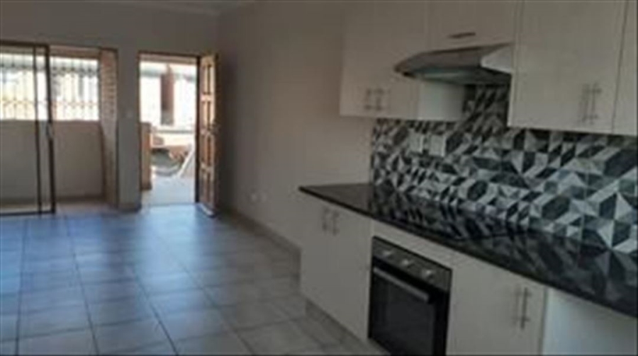 2 Bedroom Property for Sale in Beyers Park Gauteng