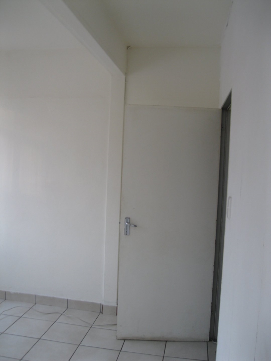 To Let 1 Bedroom Property for Rent in Arcadia Gauteng