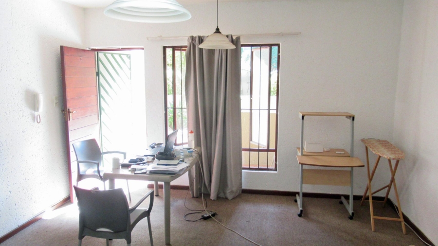 1 Bedroom Property for Sale in Morningside Ext 40 Gauteng