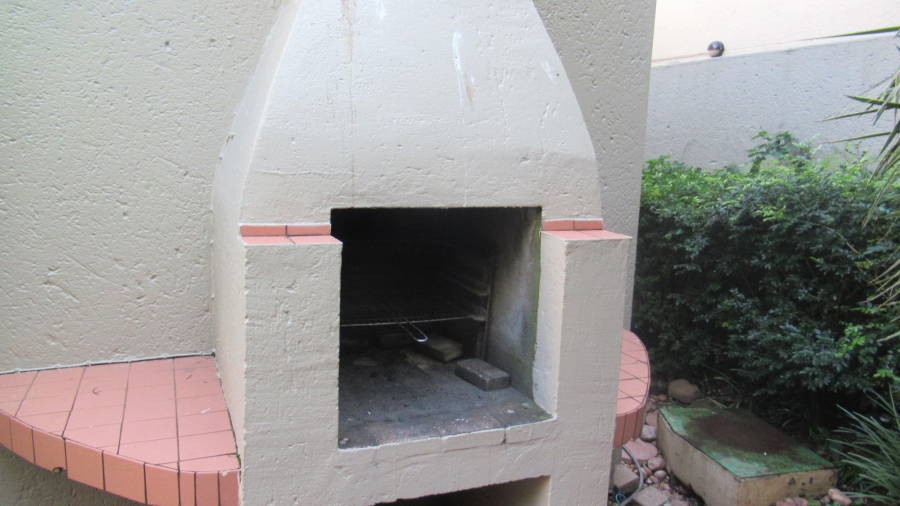 1 Bedroom Property for Sale in Morningside Ext 40 Gauteng