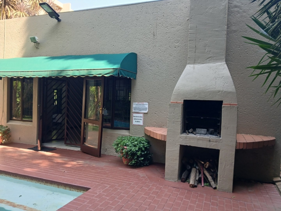 1 Bedroom Property for Sale in Morningside Ext 40 Gauteng