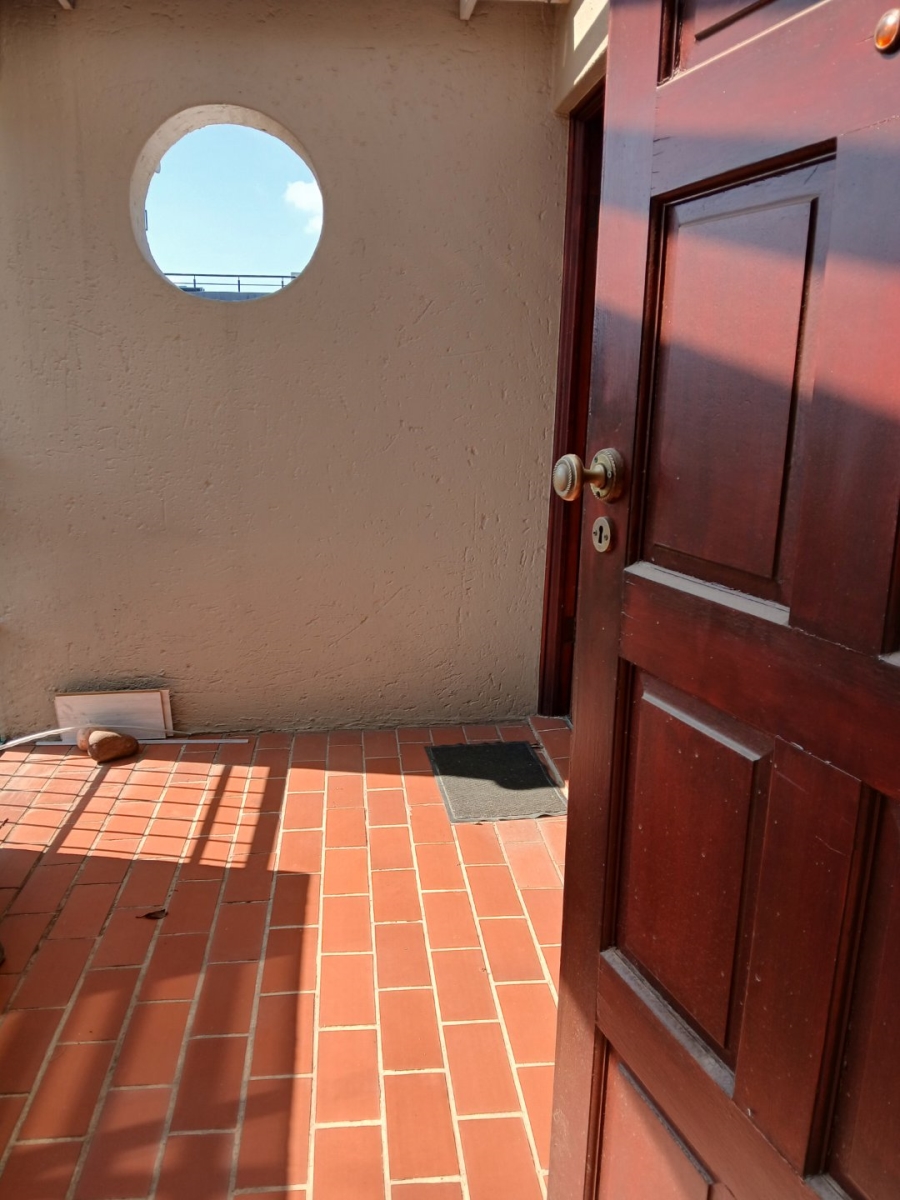 1 Bedroom Property for Sale in Morningside Ext 40 Gauteng