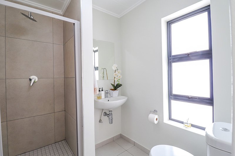 3 Bedroom Property for Sale in Broadacres Gauteng
