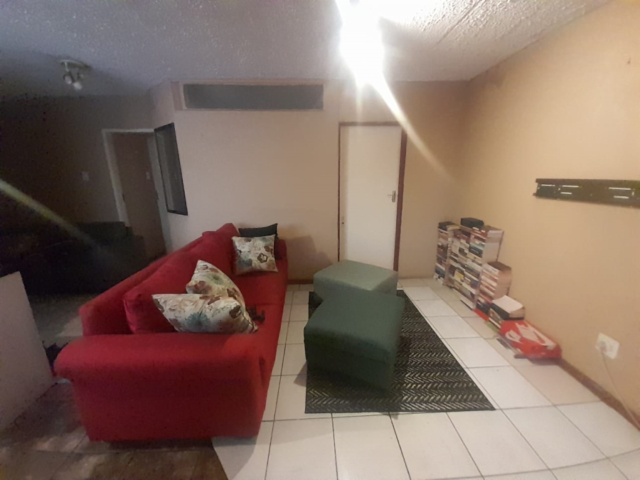 1 Bedroom Property for Sale in Pretoria Gauteng