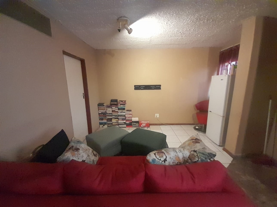 1 Bedroom Property for Sale in Pretoria Gauteng