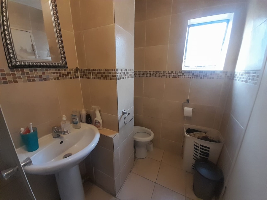 1 Bedroom Property for Sale in Pretoria Gauteng