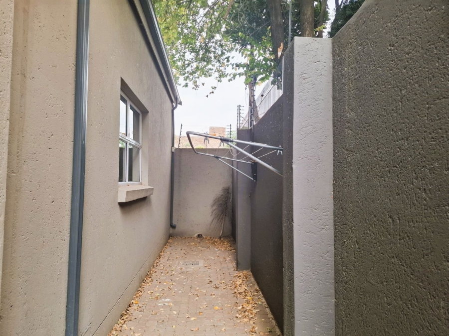 To Let 3 Bedroom Property for Rent in Baileys Muckleneuk Gauteng