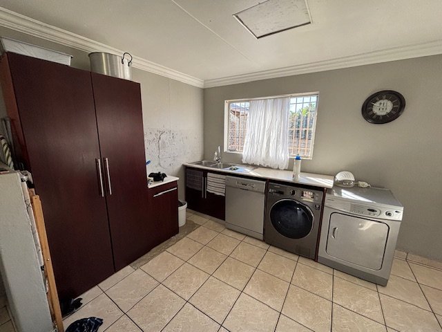3 Bedroom Property for Sale in Ravensklip Gauteng