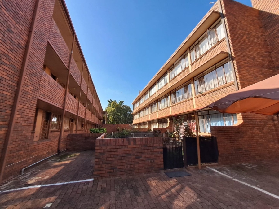 2 Bedroom Property for Sale in Pretoria North Gauteng
