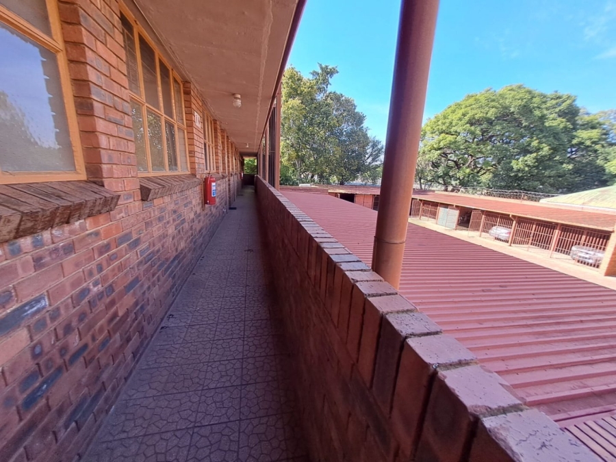2 Bedroom Property for Sale in Pretoria North Gauteng
