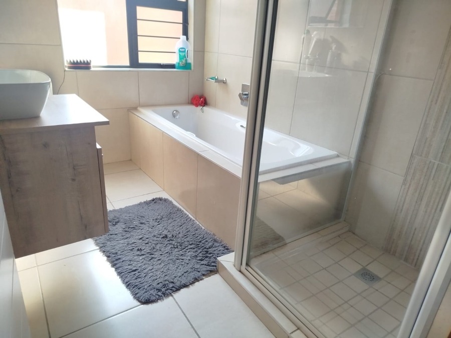 3 Bedroom Property for Sale in Montana Gauteng