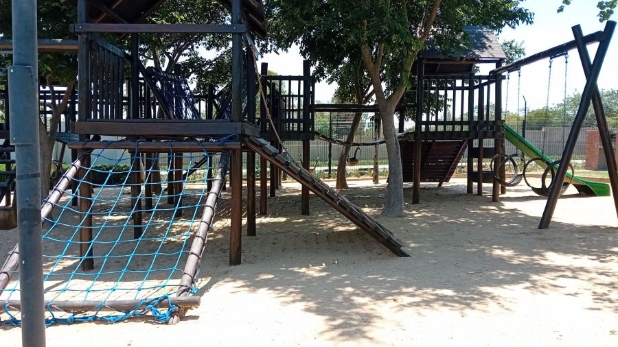2 Bedroom Property for Sale in Chartwell Gauteng