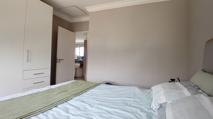 2 Bedroom Property for Sale in Chartwell Gauteng