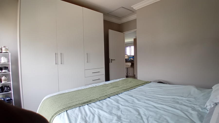 2 Bedroom Property for Sale in Chartwell Gauteng