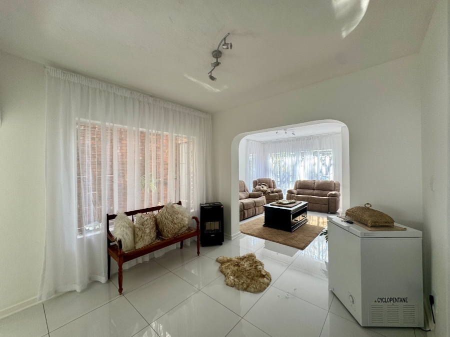 4 Bedroom Property for Sale in Lyttelton Manor Gauteng