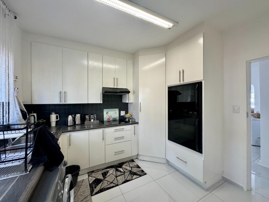 4 Bedroom Property for Sale in Lyttelton Manor Gauteng