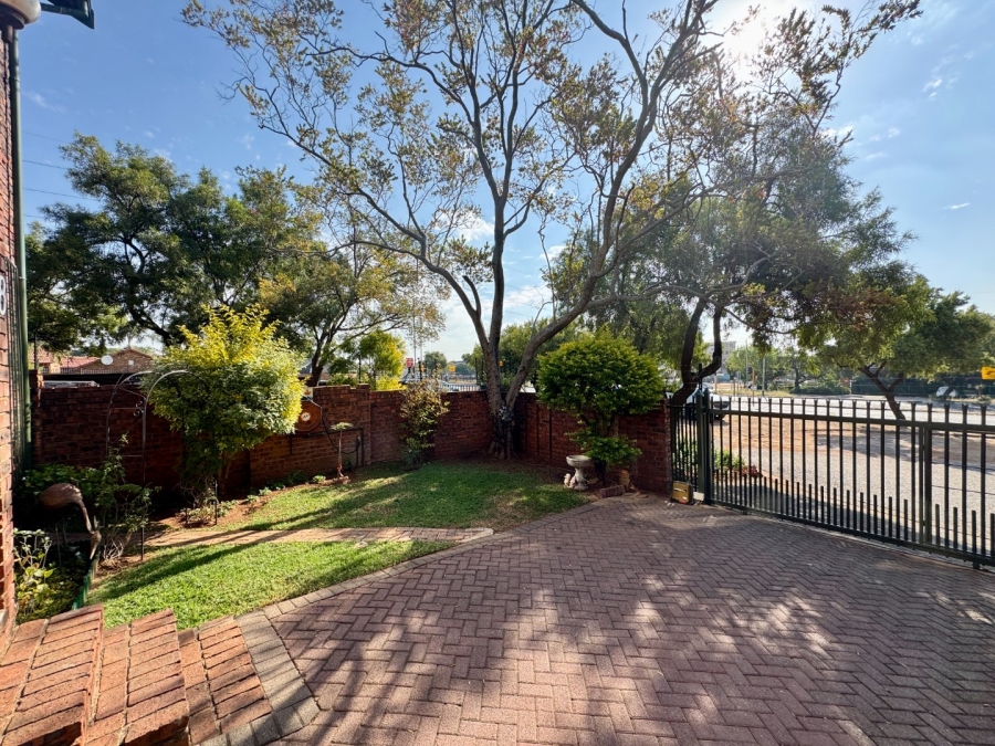 4 Bedroom Property for Sale in Lyttelton Manor Gauteng