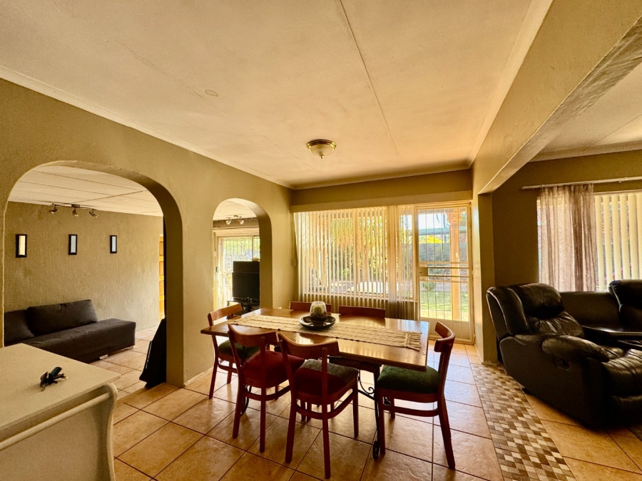 3 Bedroom Property for Sale in Pierre Van Ryneveld Gauteng