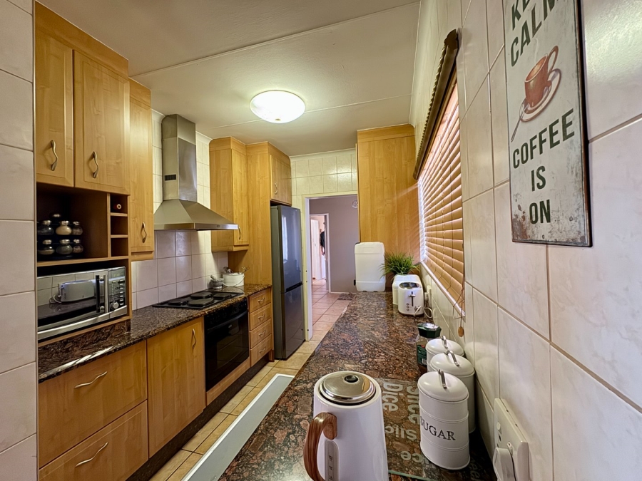 3 Bedroom Property for Sale in Pierre Van Ryneveld Gauteng