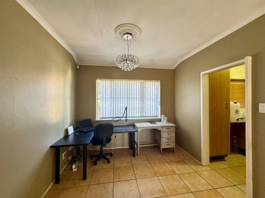3 Bedroom Property for Sale in Pierre Van Ryneveld Gauteng