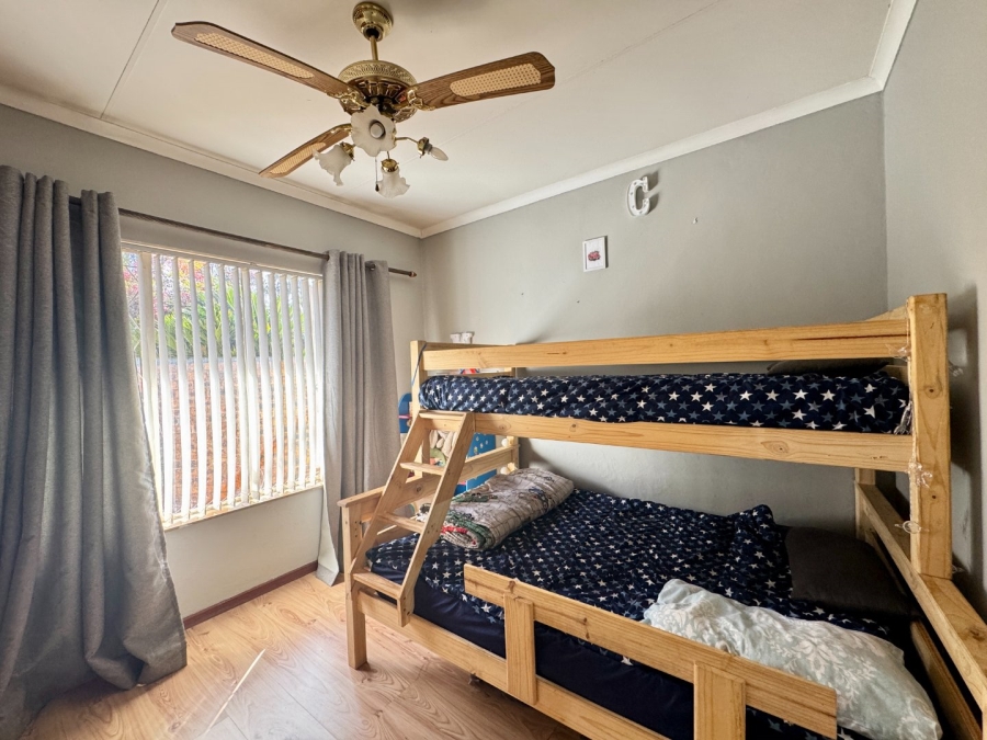 3 Bedroom Property for Sale in Pierre Van Ryneveld Gauteng