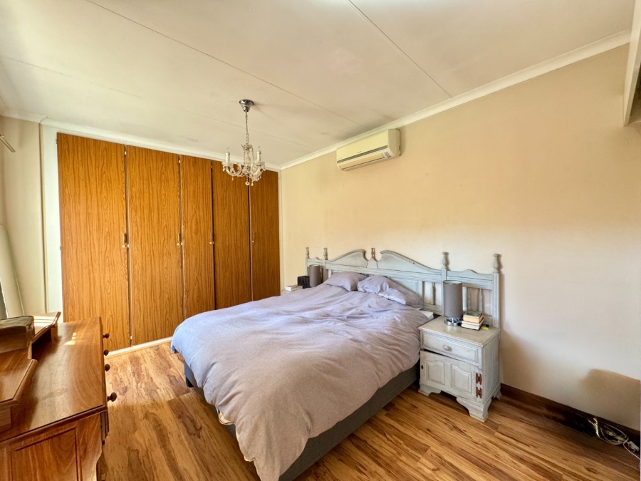 3 Bedroom Property for Sale in Pierre Van Ryneveld Gauteng