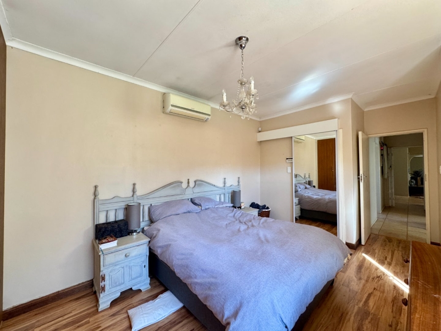 3 Bedroom Property for Sale in Pierre Van Ryneveld Gauteng