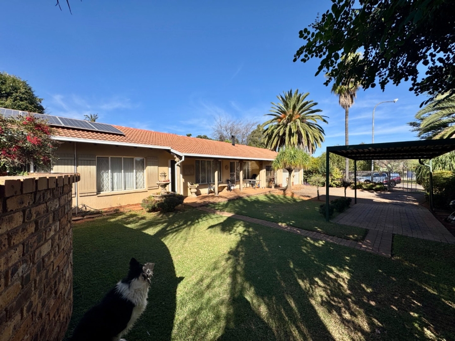 3 Bedroom Property for Sale in Pierre Van Ryneveld Gauteng