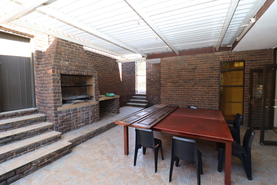 4 Bedroom Property for Sale in Wingate Park Gauteng