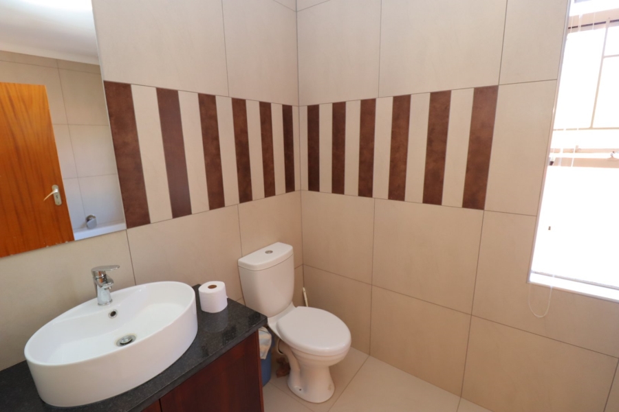 4 Bedroom Property for Sale in Wingate Park Gauteng