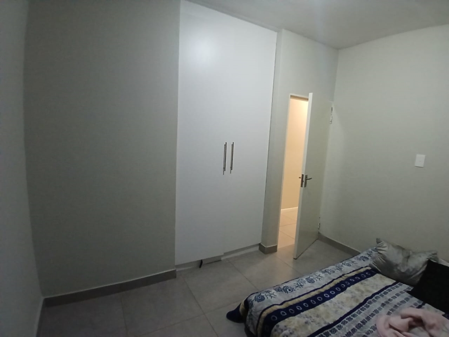 3 Bedroom Property for Sale in Die Hoewes Gauteng