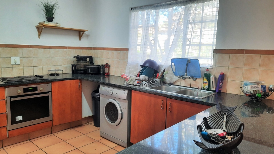 To Let 3 Bedroom Property for Rent in Noordhang Gauteng