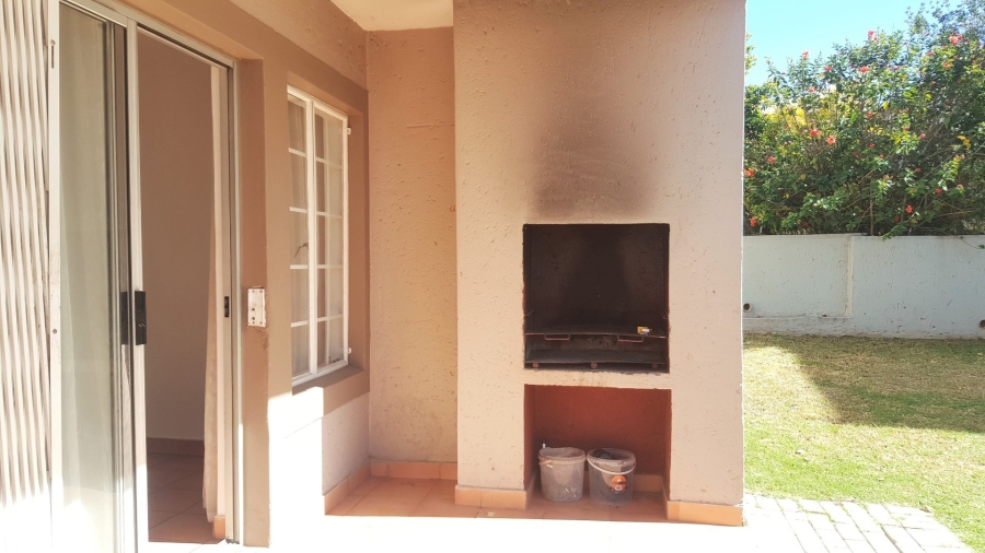 To Let 3 Bedroom Property for Rent in Noordhang Gauteng