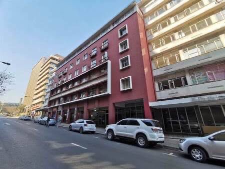 1 Bedroom Property for Sale in Braamfontein Gauteng