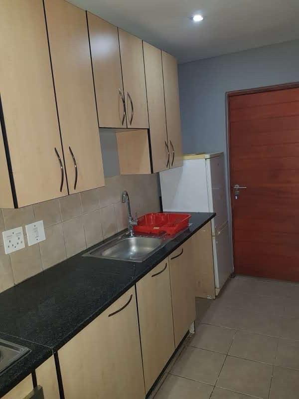 1 Bedroom Property for Sale in Braamfontein Gauteng