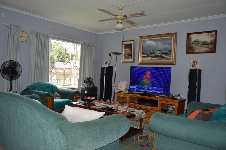 To Let 2 Bedroom Property for Rent in Strubensvallei Gauteng